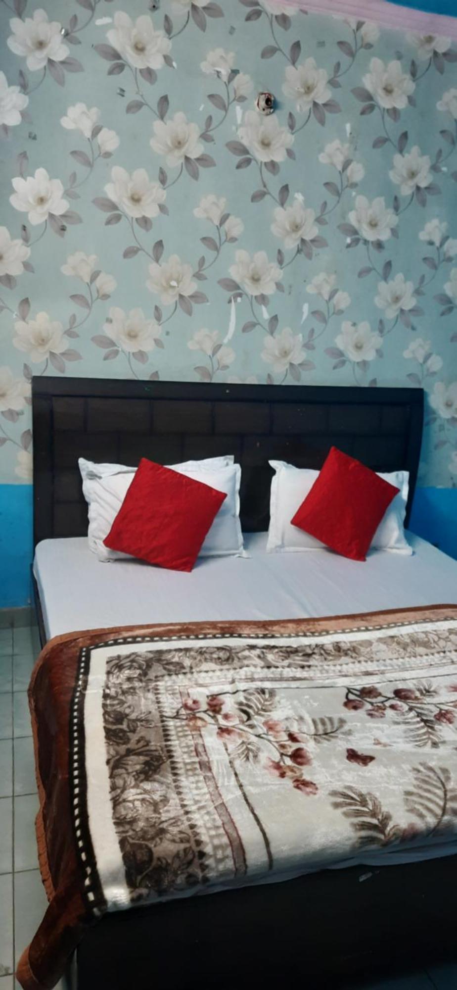 Hotel Golden Height Chandigarh Bagian luar foto